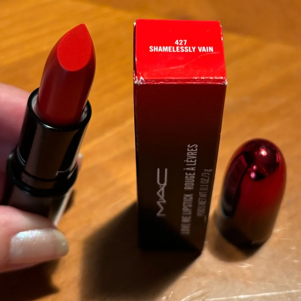 MAC Cosmetics brand new